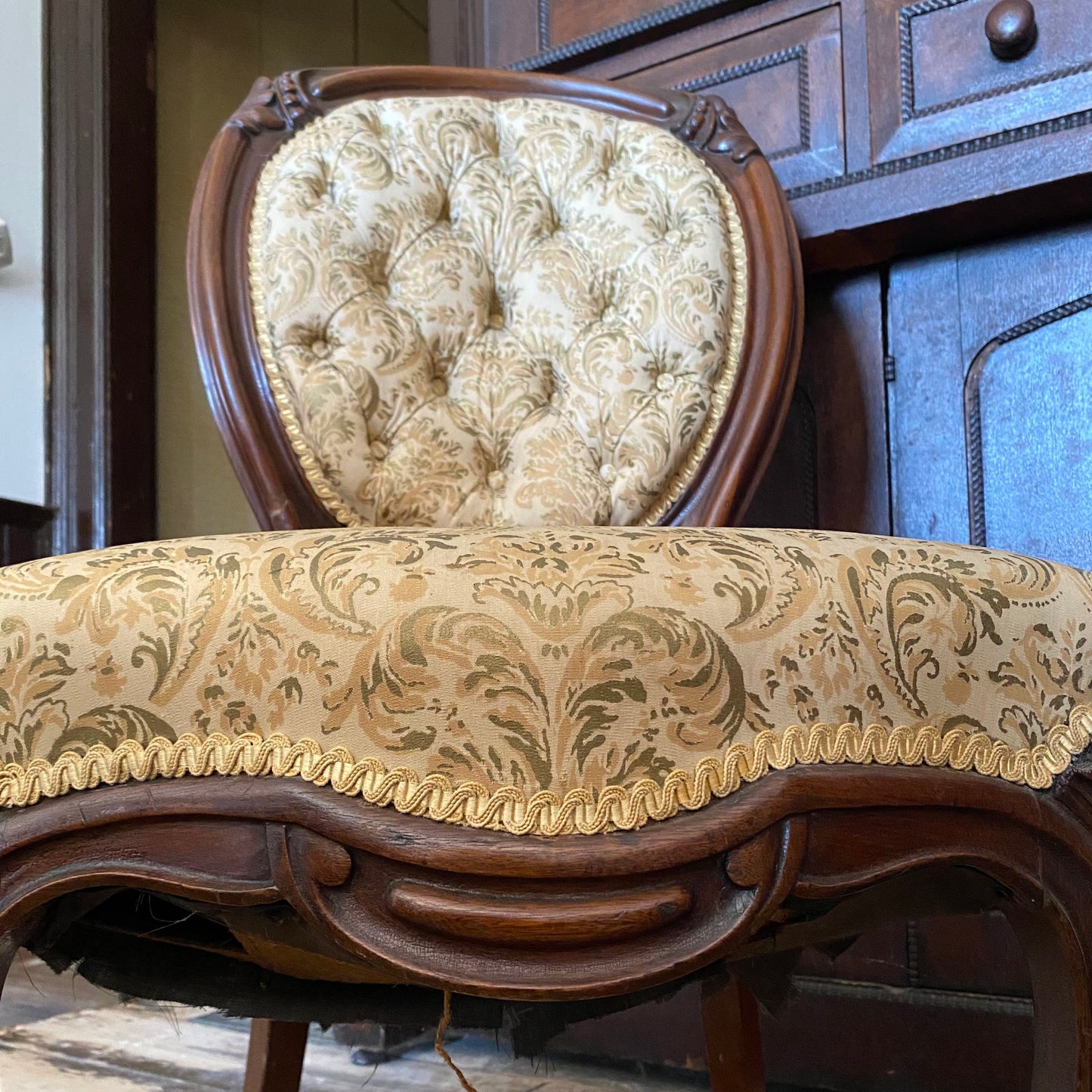 Victorian Balloon Back Parlour Chair