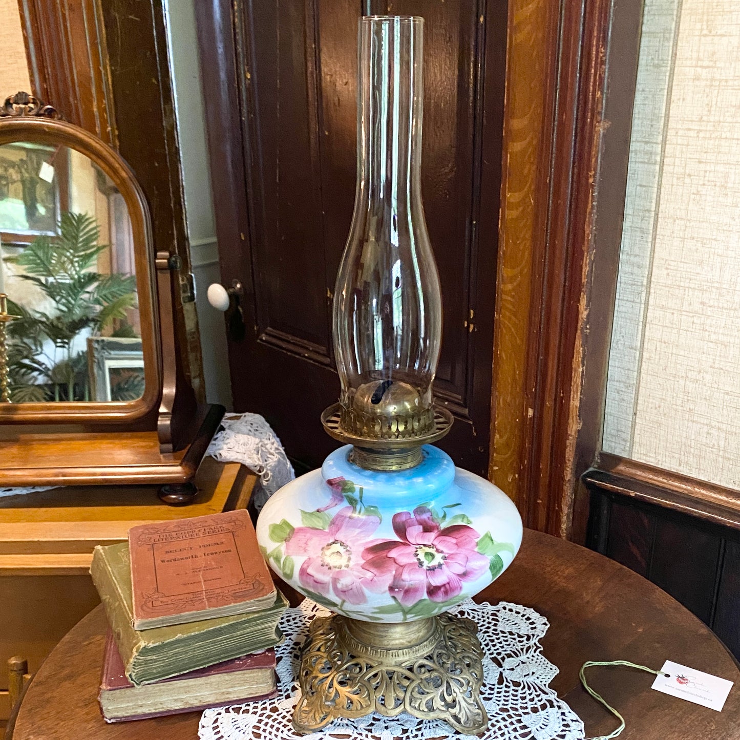 Victorian Hurricane/Banquet Lamp