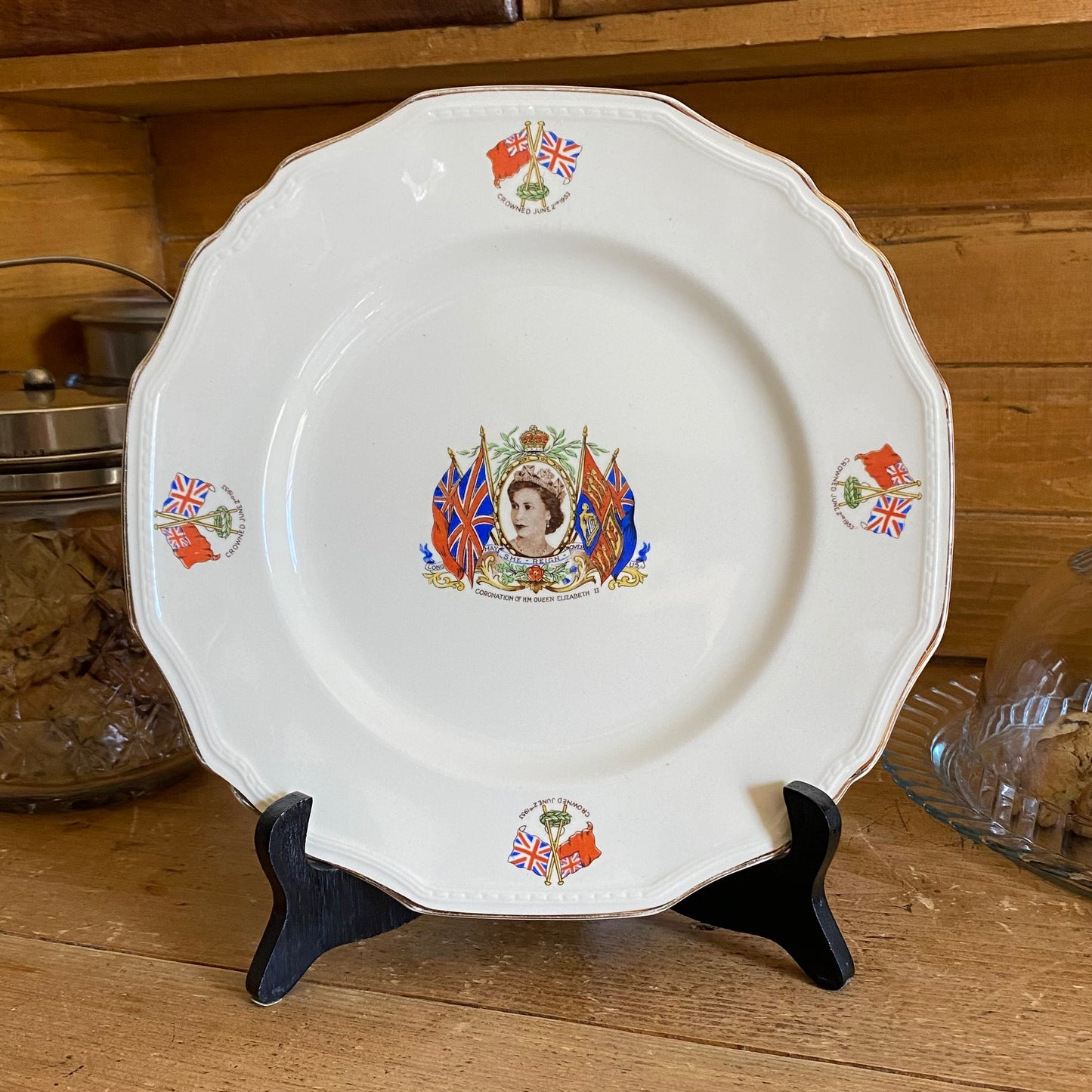 Queen Elizabeth II Coronation Plate by Alfred Meakin